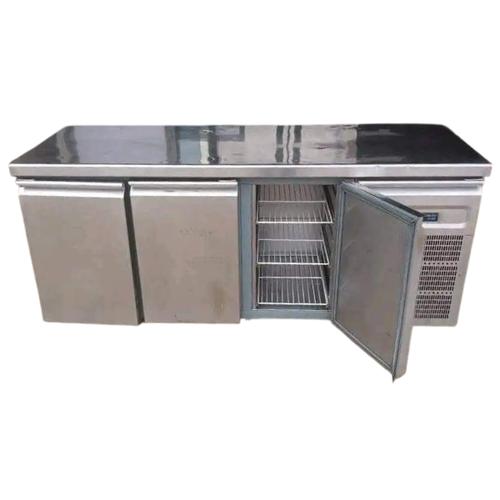 Commercial Undercounter Refrigerator
